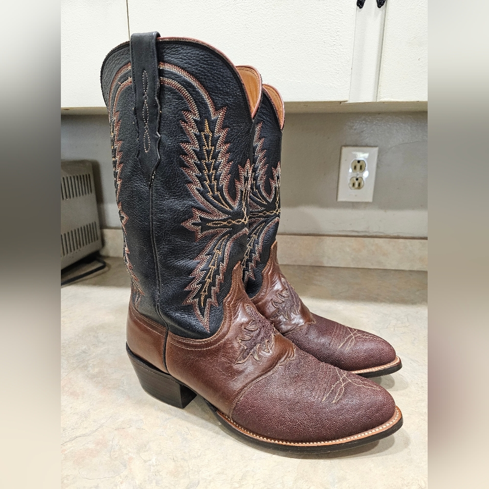 Mens 10 EE Lucchese Brown Elephant Cowboy Boots, Excellent!
